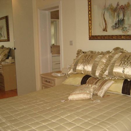 Tali'S House Hotel Лондон Екстериор снимка